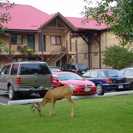 Aspen Village Waterton Park Kültér fotó